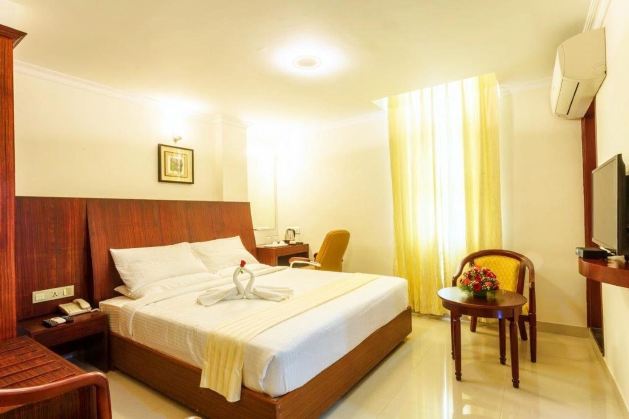 Genx Kr Inn Manyata Bangalore Esterno foto